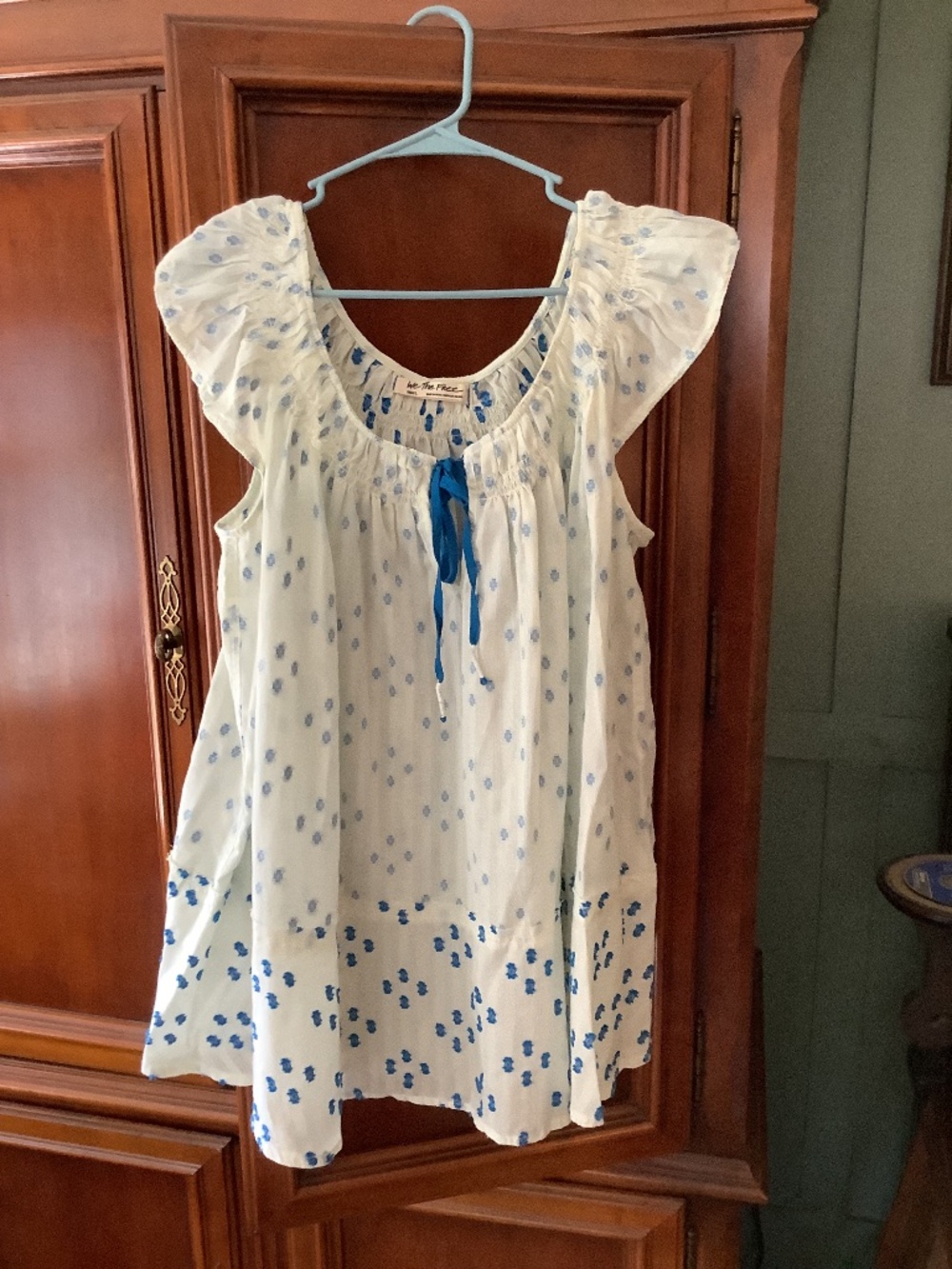 We The Free summer top size S